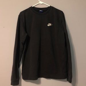 Nike Crewneck Sweatshirt, Size Medium